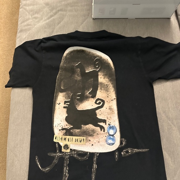 Travis Scott Black T-Shirt with Signature Logo - Picture 1 of 4